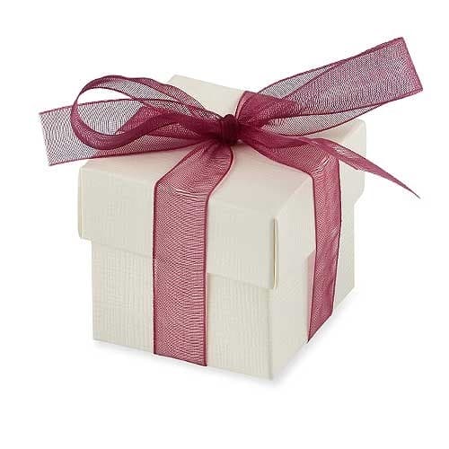 (image for) Ivory Favour Box With Lid x10